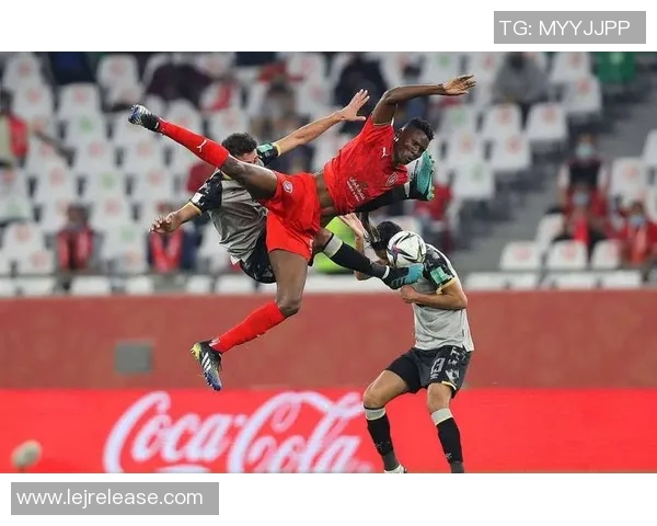 国王杯激战利物浦逆转那不勒斯全场沸腾赛后精彩点评回顾