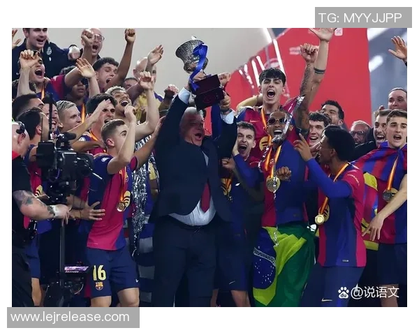 德甲精彩对决巴萨3-0战胜多特蒙德补时进球点燃全场激情