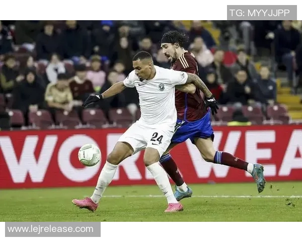 意甲激战利物浦与本菲卡战平点球大战引发争议判罚引全场沸腾