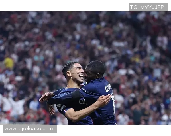 英超激战:利物浦逆转巴黎圣日耳曼帽子戏法点燃全场激情 英超激战:利物浦逆转巴黎圣日耳曼帽子戏法点燃全场激情