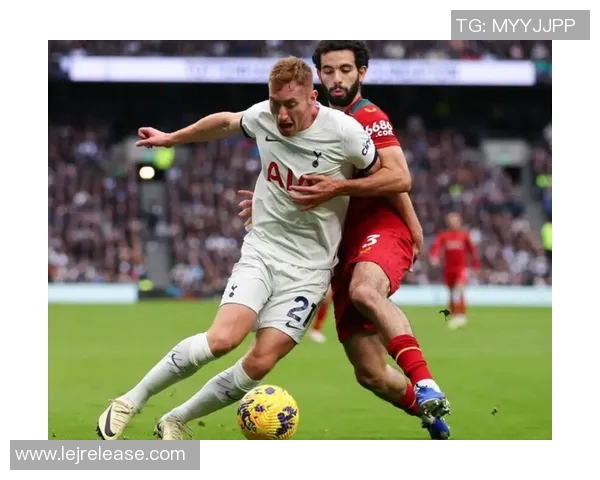 国王杯激战巴黎圣日耳曼与热刺0比0红牌事件引发全场热议