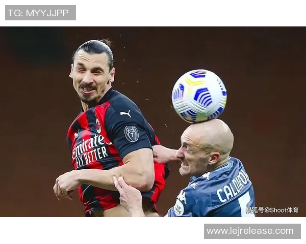 中超精彩对决尤文图斯与AC米兰战成平局全场沸腾瞬间回顾 中超精彩对决尤文图斯与AC米兰战成平局全场沸腾瞬间回顾