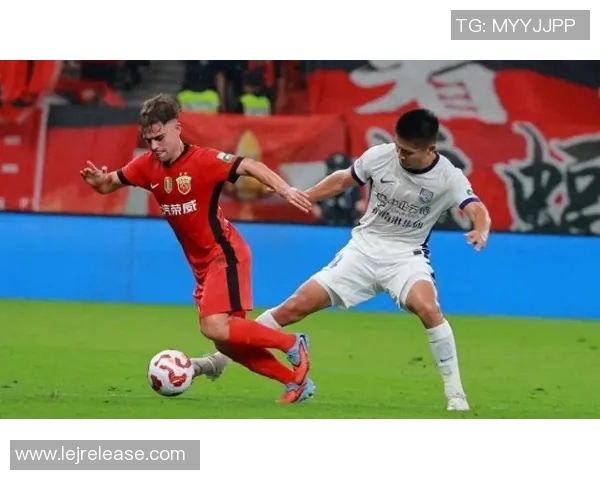 中超赛场惊现冷门那不勒斯逆转AC米兰引发全场热议