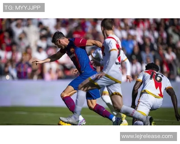 莱比锡大胜巴萨乌龙球引发全场狂欢精彩集锦回顾 莱比锡大胜巴萨乌龙球引发全场狂欢精彩集锦回顾