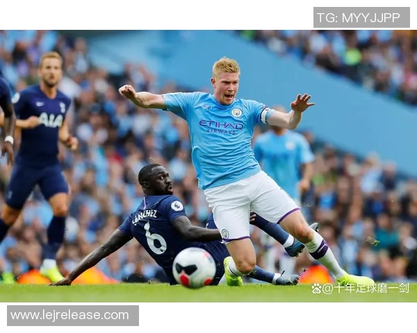 国王杯惊现冷门曼城与本菲卡激战成和绝杀瞬间引发全场沸腾