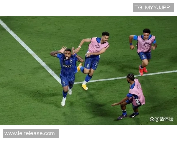 国王杯激战波尔图与曼城互交白卷红牌事件引发全场热议